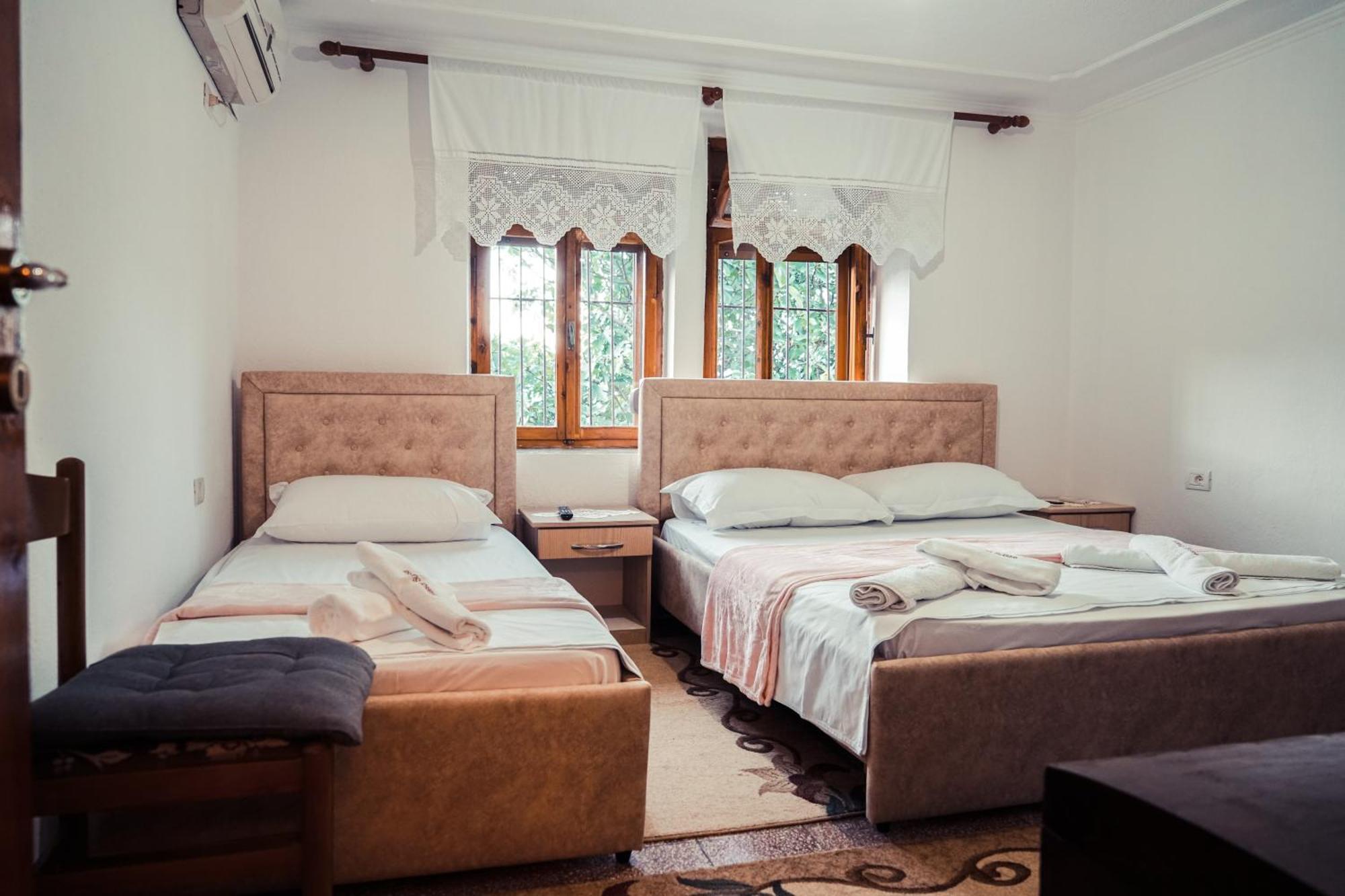 Guesthouse Arber Gjirokastër Exteriér fotografie