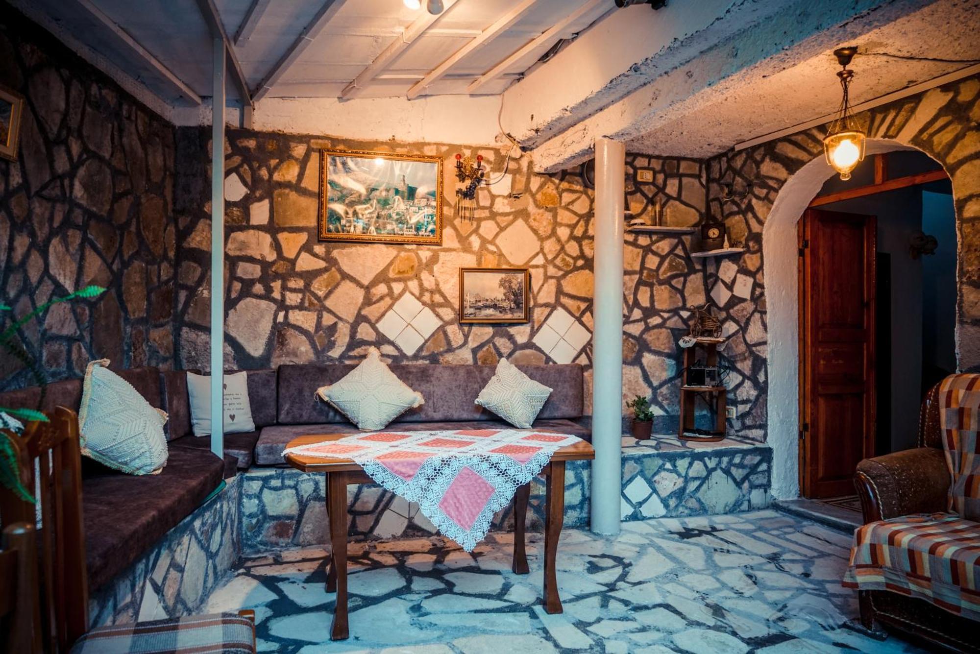 Guesthouse Arber Gjirokastër Exteriér fotografie